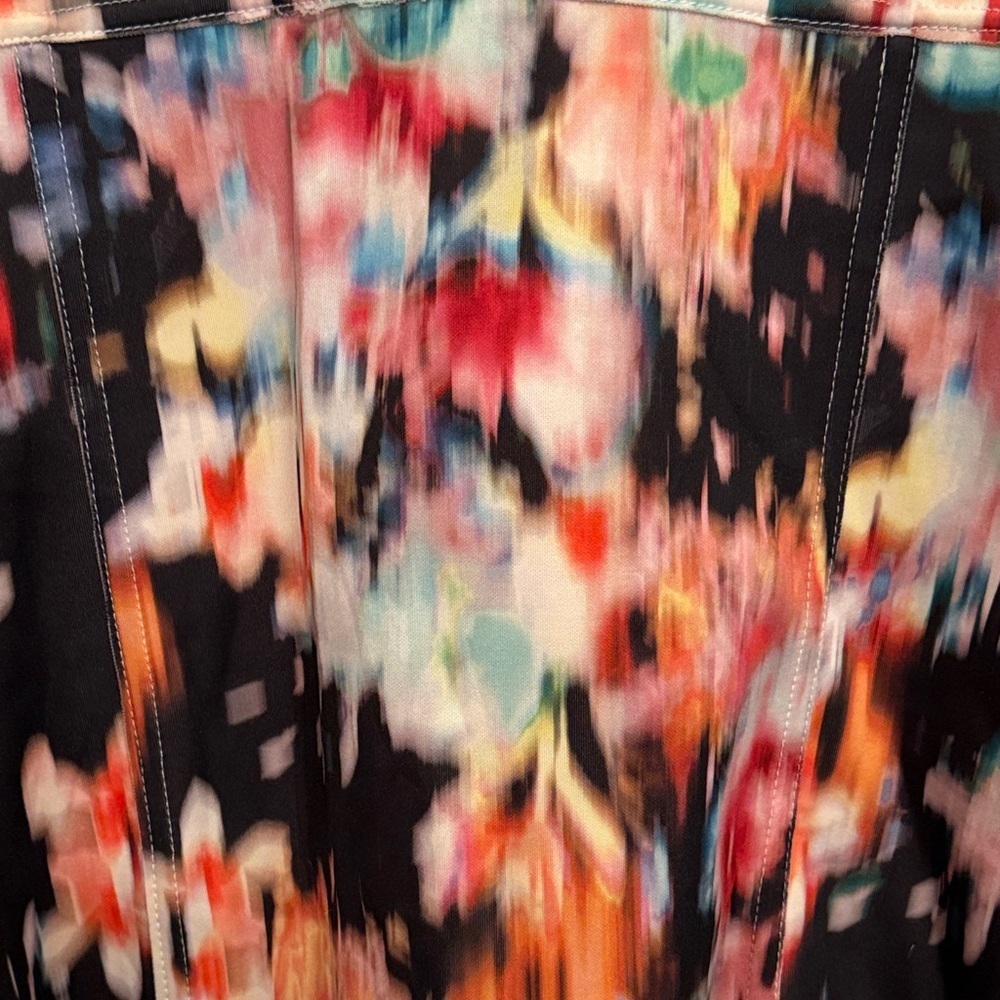 💋💋 BOGOHO💋💋💋Bershka Multicolor Abstract Crop Jacket- medium - Picture 7 of 8